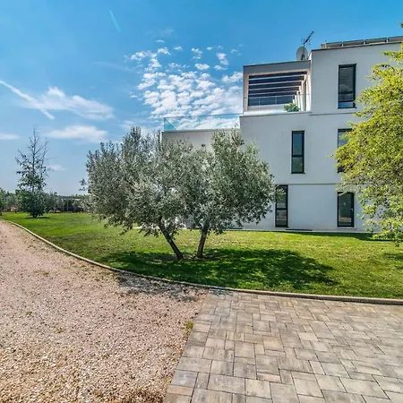 Signature Embrace Villa