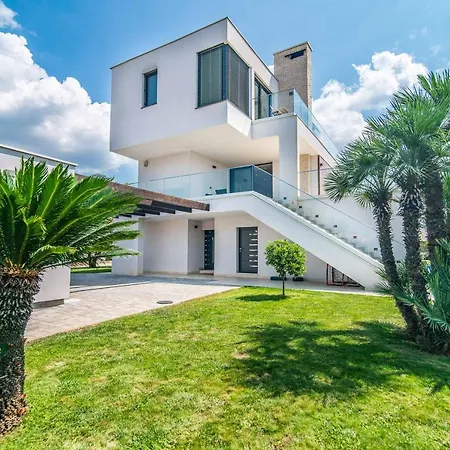 Signature Embrace Villa Vodnjan